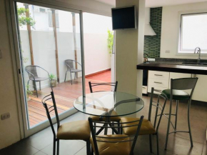 depto sobre AV Colon con cochera, parrila y patio NO ACEPTA GRUPO DE JOVENES